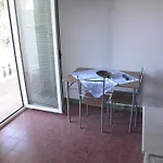 Apartament Zdrave *
