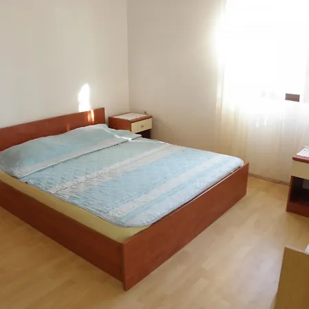 Zdrave Apartment Vlasici