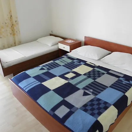 Zdrave Apartment