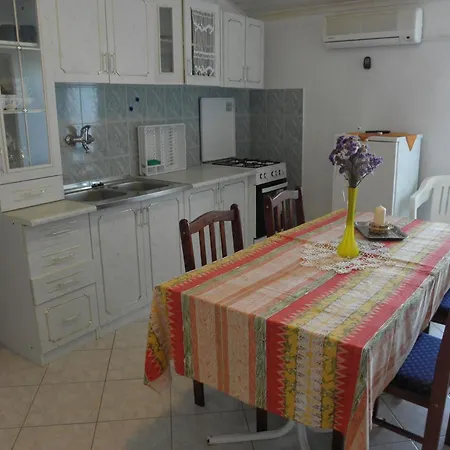 Zdrave Apartment Vlasici