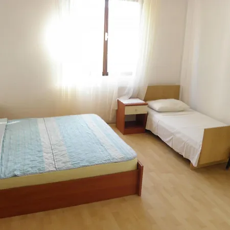 Zdrave Apartment