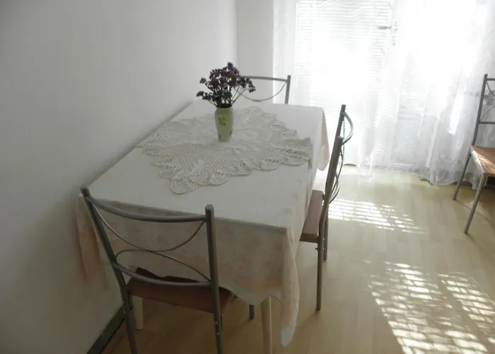 Zdrave Apartman *